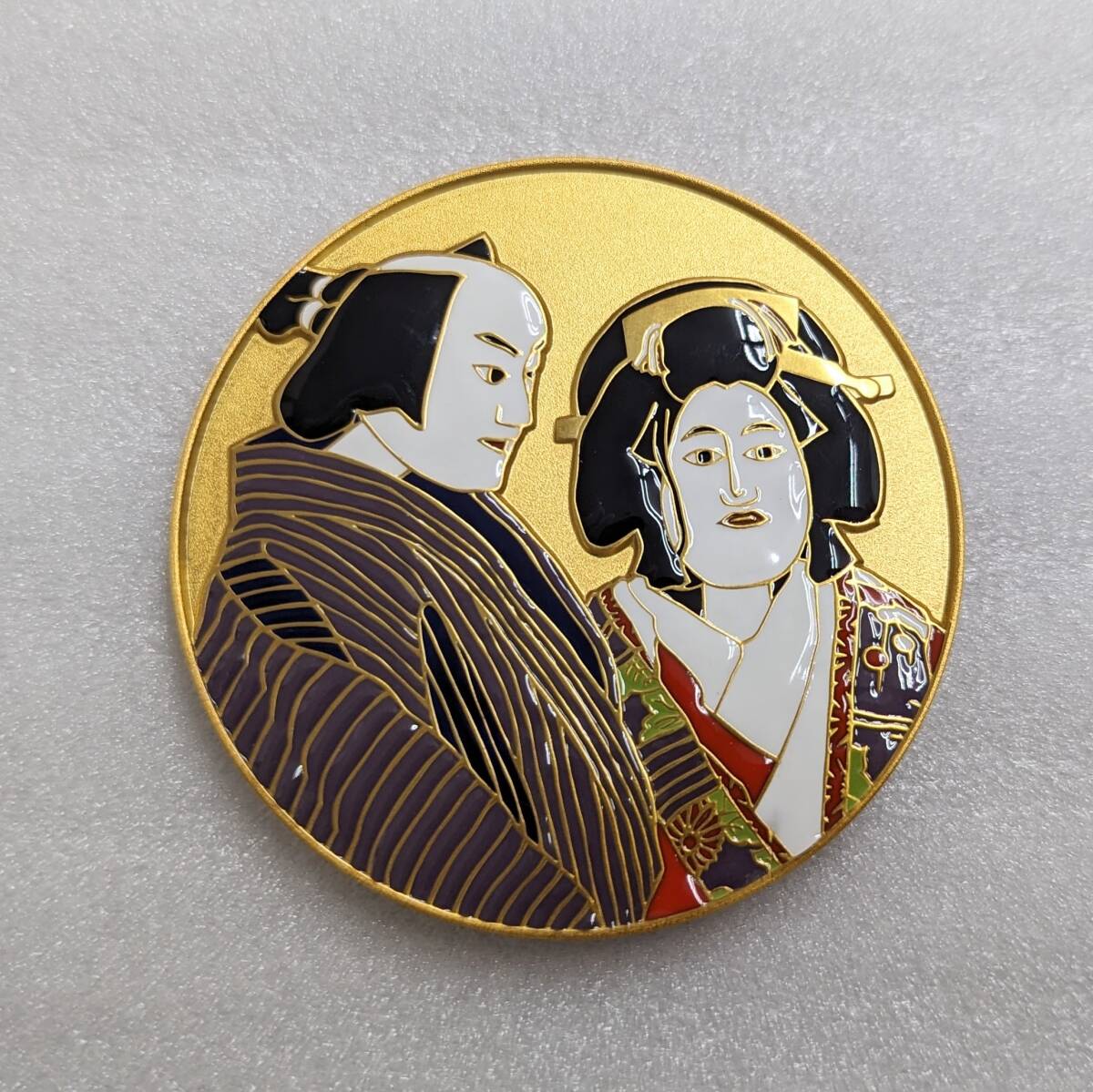  structure . department doll joruri bunraku the 7 treasures chapter . original silver the 7 treasures gilding finishing medal approximately 160g diameter 60mm special case Lee fret attaching 