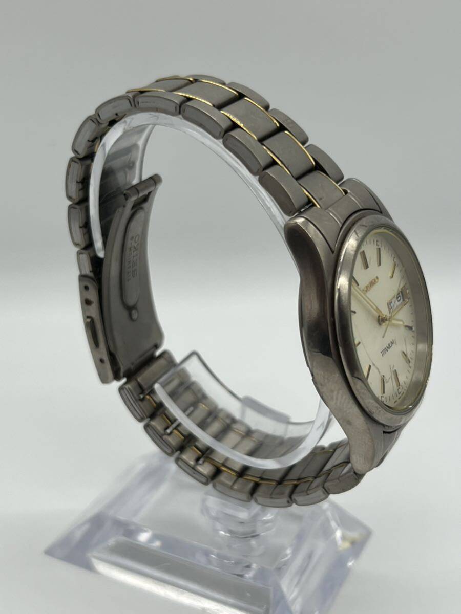 SEIKO セイコー チタニウム 腕時計 メンズ デイト カレンダー アナログ クォーツ 7N43-9100の画像3