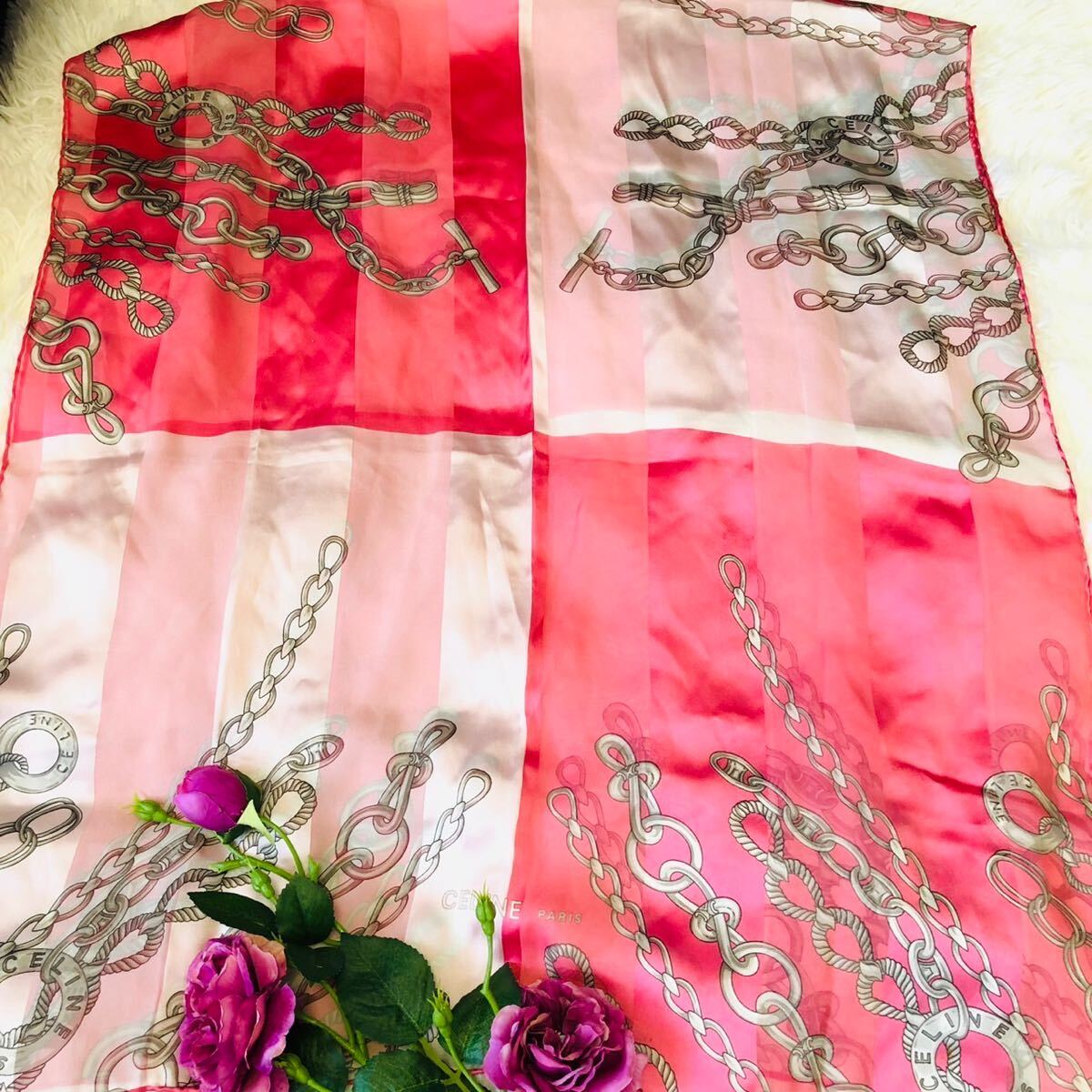 CELINE セリーヌ 女性 レディース スカーフ ブランドスカーフ シンプル 立体感 ピンク 濃淡カラー 66cm×152cm_画像2