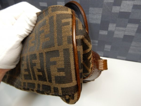 [A13]FENDI ハンドバッグの画像6