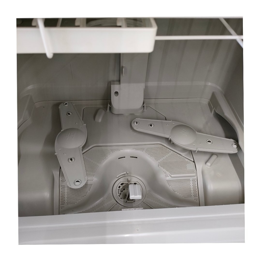 ６　Panasonic 食器洗い乾燥機 NP-TH2-W 2019年製　中古品　 家財便Aランク　　　　　　　　　　　　　　_画像6