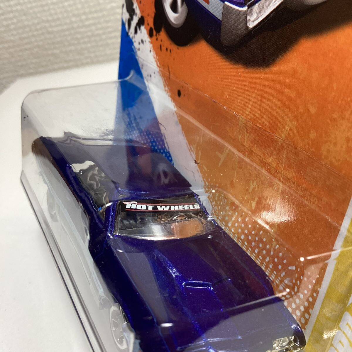 【Walmart限定】☆ホットウィール☆ '72 フォード グラントリノ　スポーツ　ウインドバナー付き　Hot Wheels _画像5