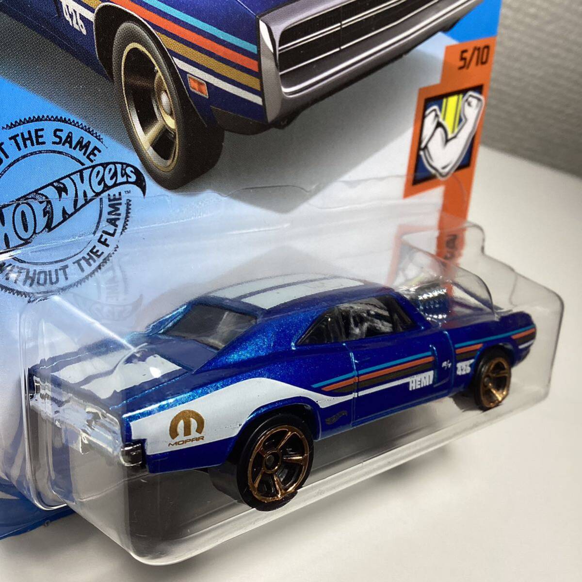 ☆ホットウィール☆ '70 ダッジ　チャージャー　R/T Hot Wheels _画像4