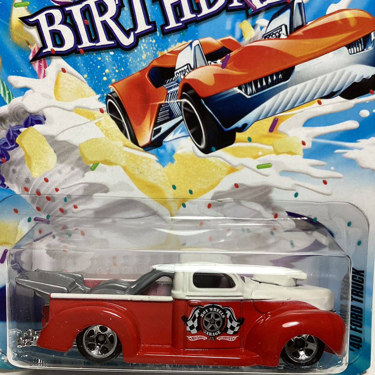 【Walmart限定】☆ホットウィール☆ '40 フォード　トラック　誕生日カード Hot Wheels _画像1