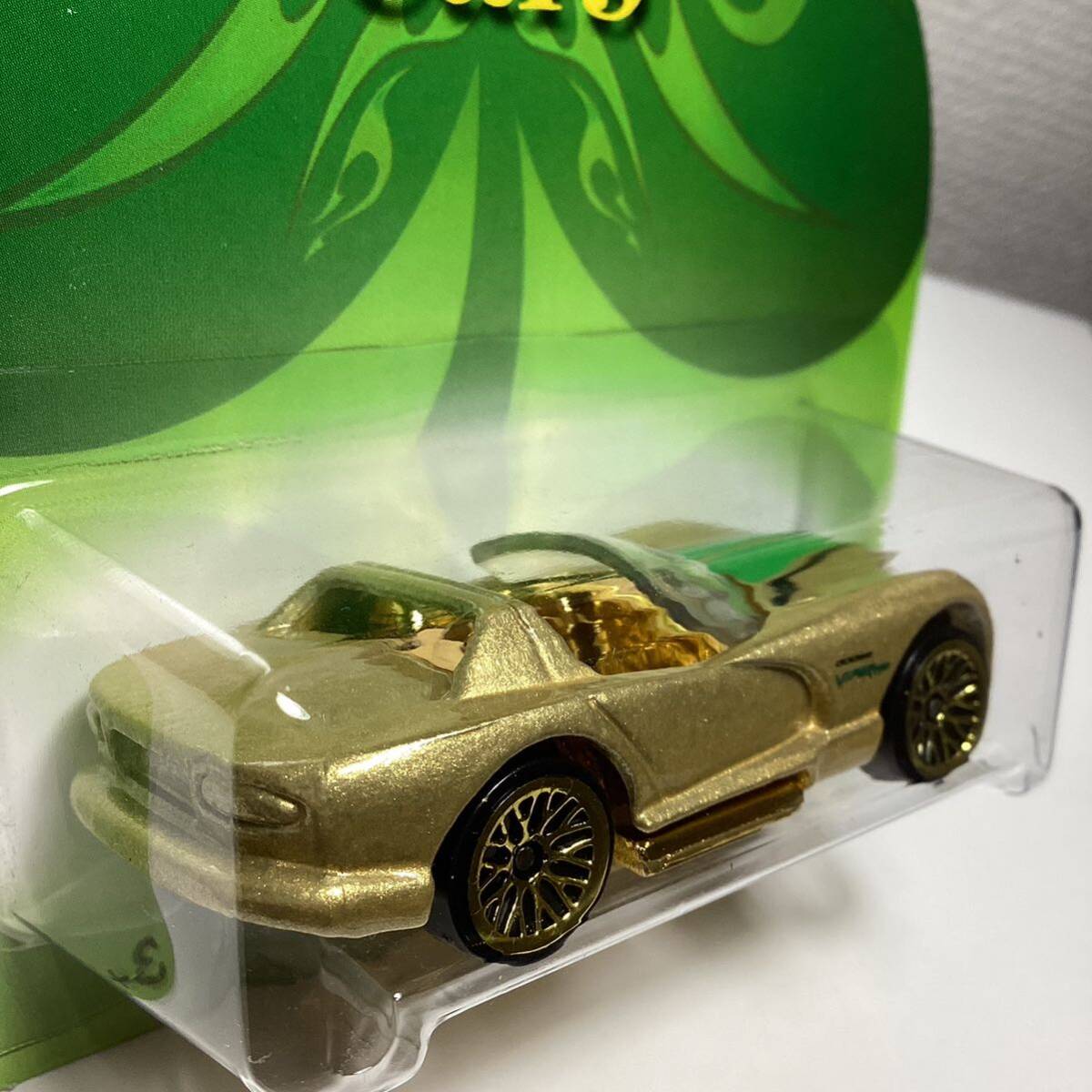 【Walmart限定】☆ホットウィール☆ ダッジ　バイパー　RT/10 クローバー　カーズ　CLOVER CARS Hot Wheels _画像4