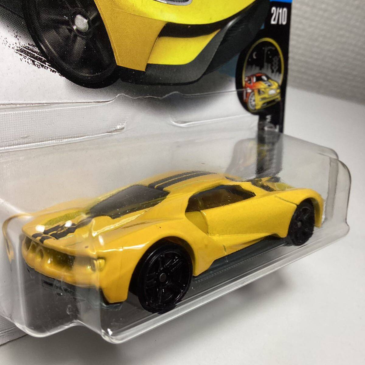 ☆ホットウィール☆ '17 フォード　GT 黄色　Hot Wheels _画像4