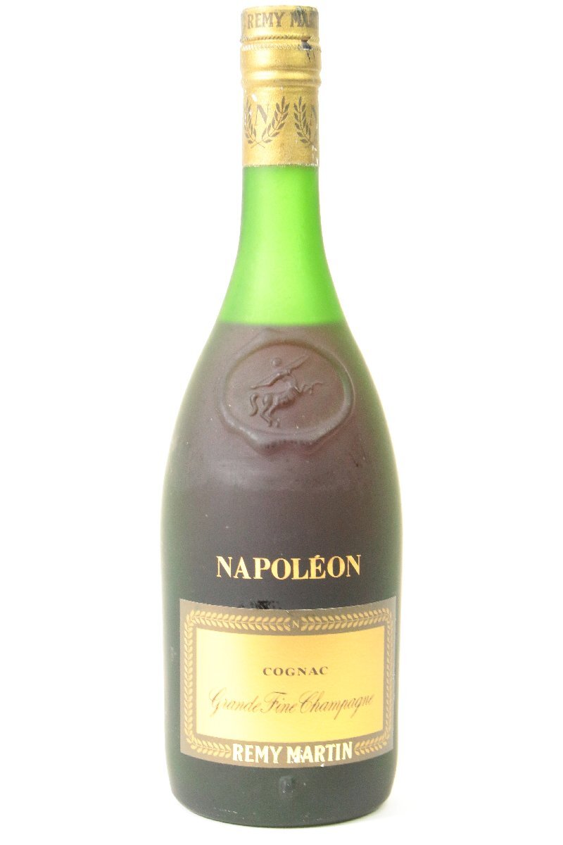 【未開栓】古酒 ＊ レミーマルタン ナポレオン オールドボトル 700ml 40度 コニャック ブランデー ＊ #7307の画像1