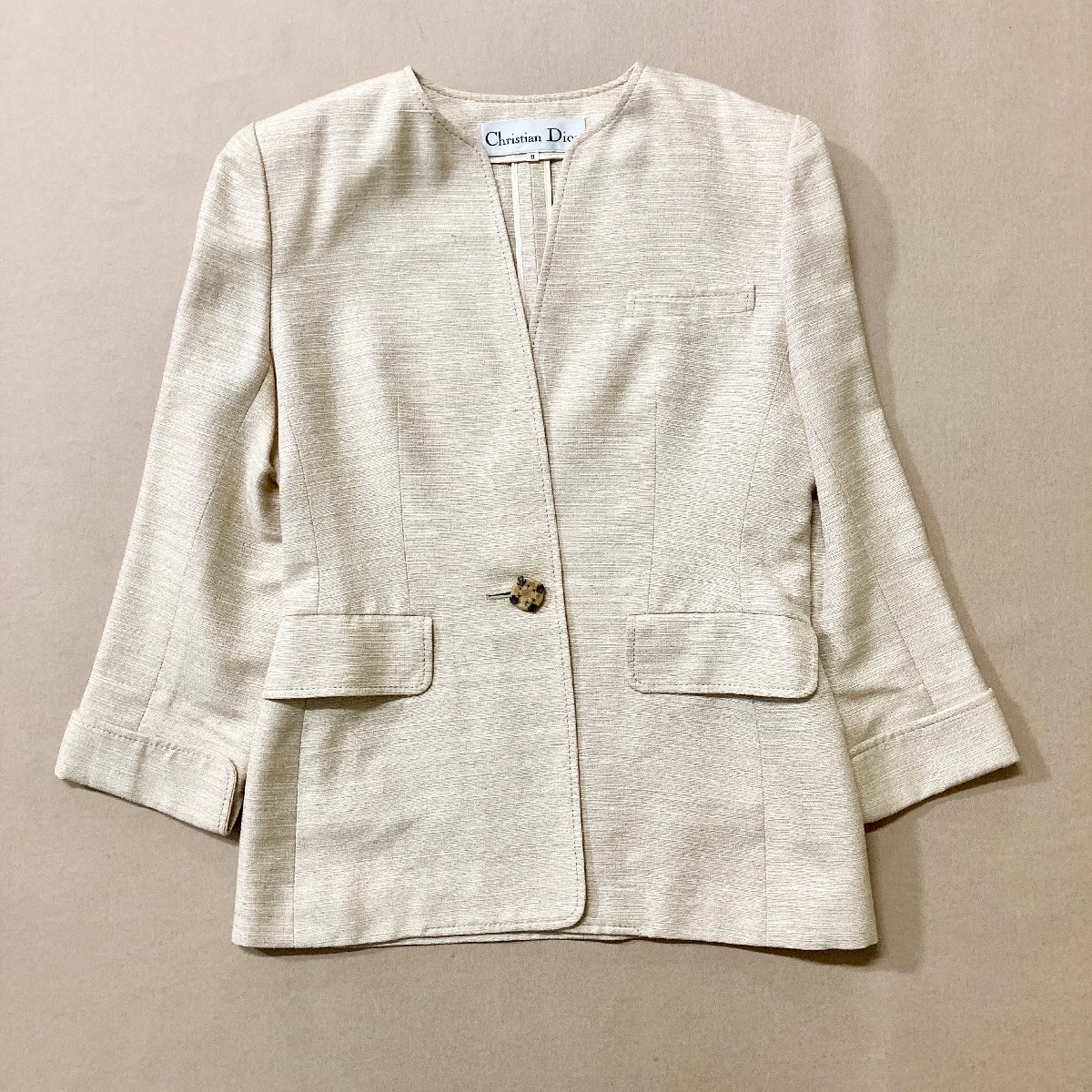 ★vintage Christian Dior クリスチャンディオール スーツ サイズ 9 ベージュ セットアップ ジャケット スカート レディース 絹混 0.7kg★の画像2