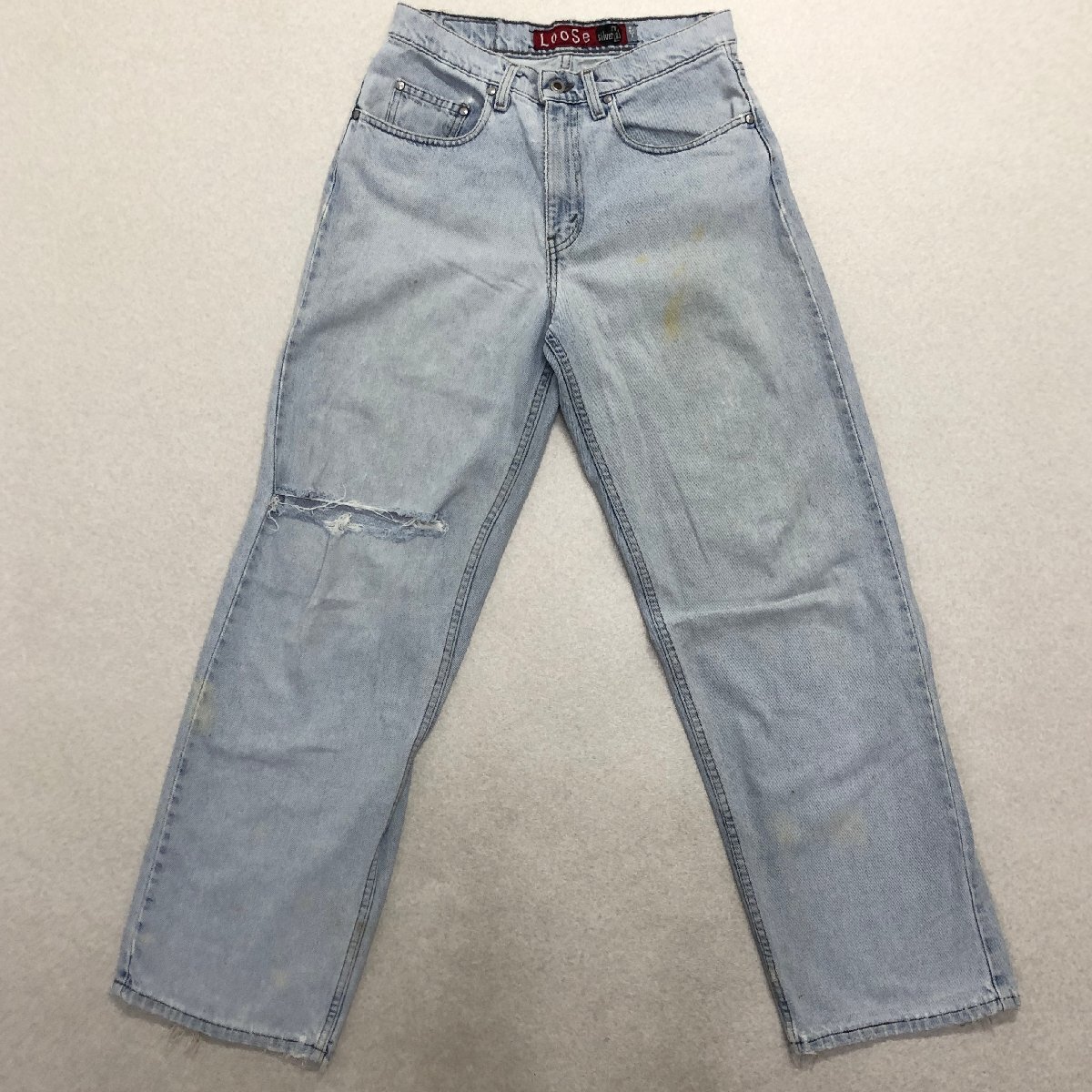 ●90s Levi's リーバイス デニムパンツ ボトムス シルバータブ LOOSE ジッパーフライ USA製 ボタン裏刻印549 W31/L32 メンズ 0.75kg●の画像1