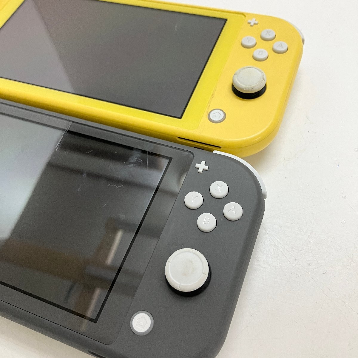 ◆【ジャンク品】Nintendo 任天堂 Switch Lite HDH-SZA-CO 店頭用 販促 デモ品 2台セット 非動作品 イエロー グレー (E1)N/S60507/2/0.3の画像8