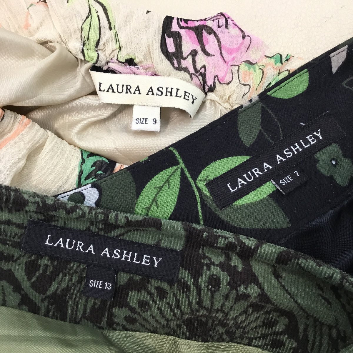 ■LAURA ASHLEY ローラ アシュレイ 6点 まとめ売り ワンピース スカート ノースリーブ 花柄 レディース サイズ7.9.13 /1.1kg■_画像5