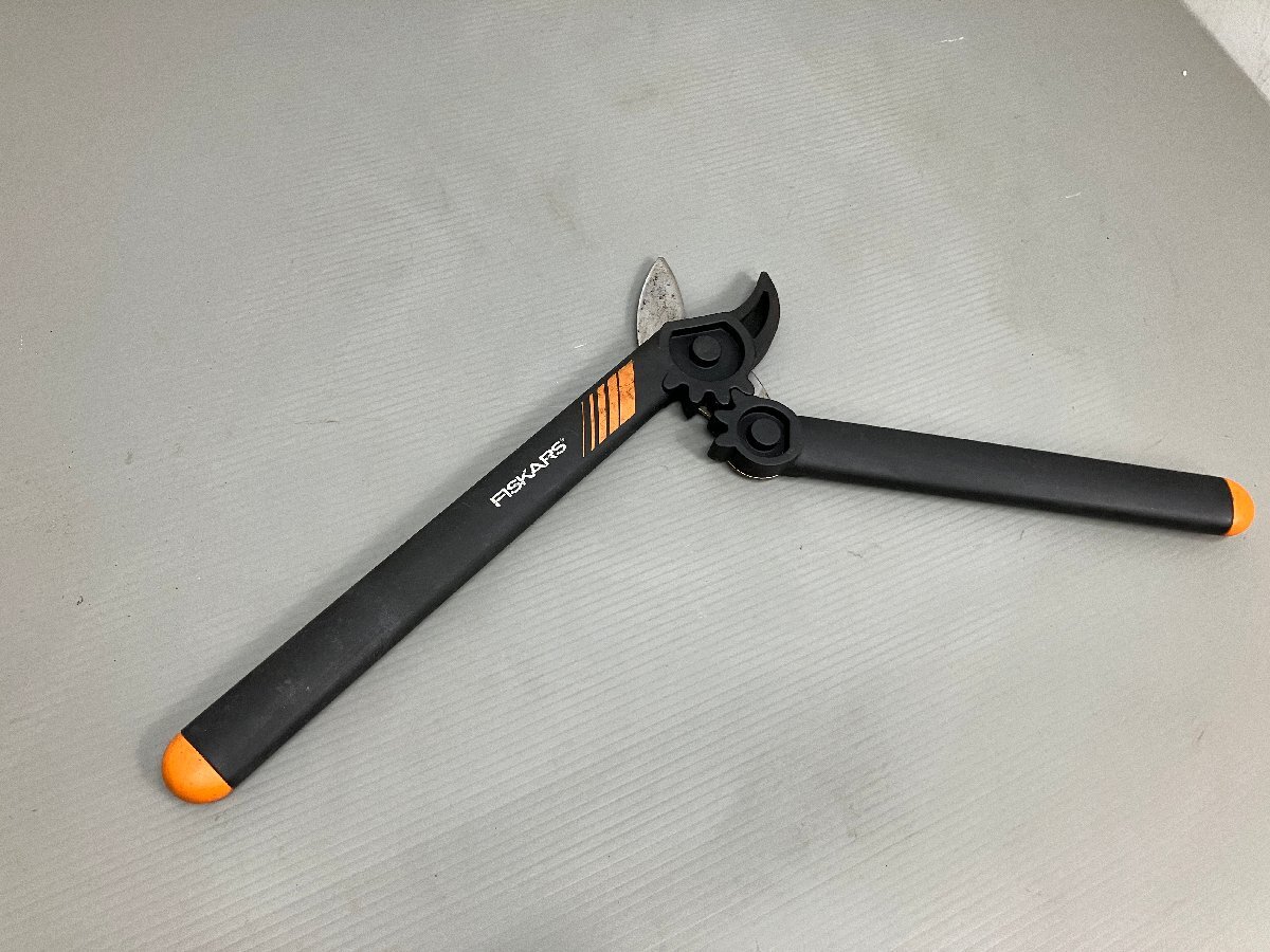 ◇◇ 佐川発送 直接引取可 ネット販売限定【中古品】FISKARS 剪定ばさみ 現状渡し (PB)Ｈ/m60515/10/0.5_画像3