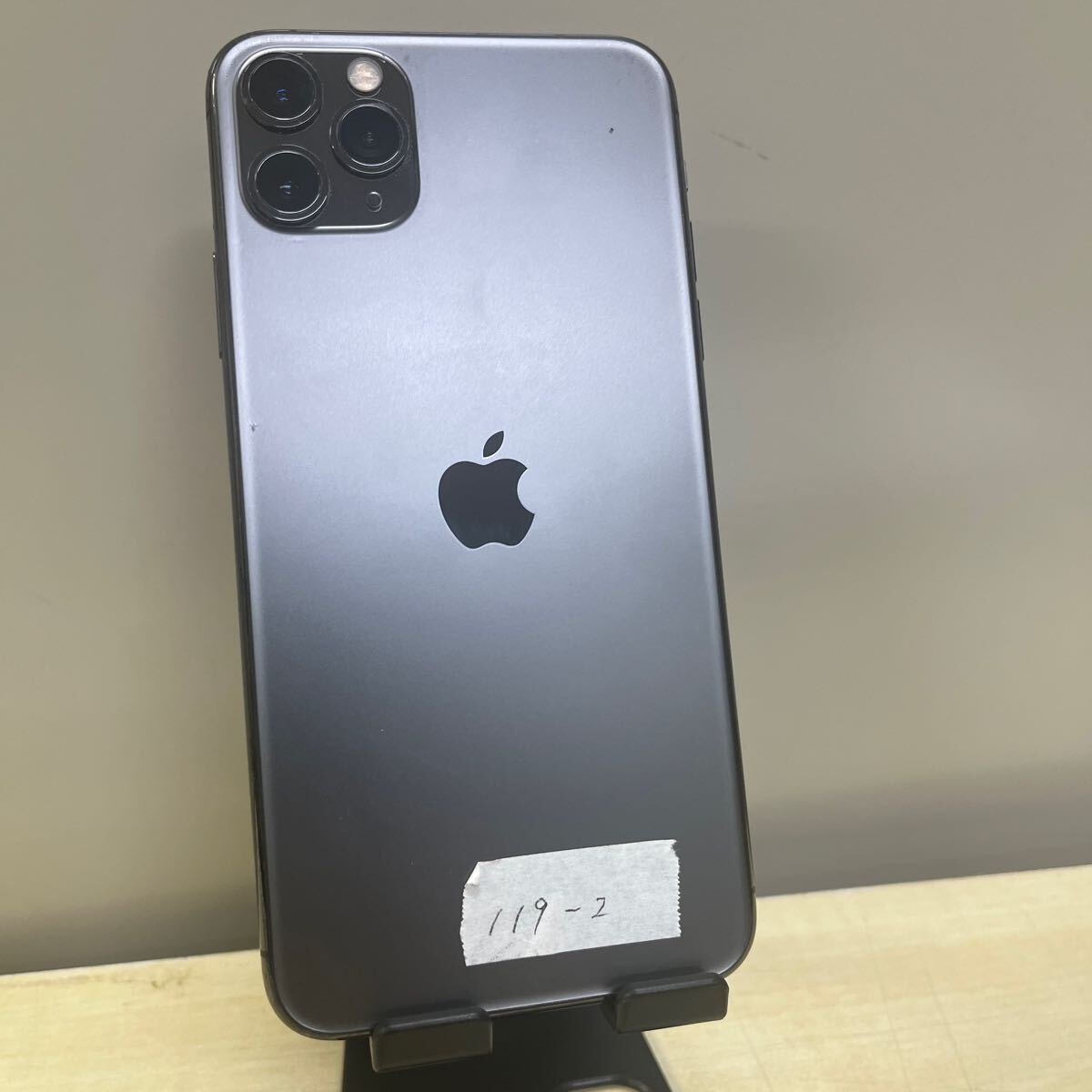 【iPhone11Pro MAX 】1円スタート　ジャンク　119-2 _画像1