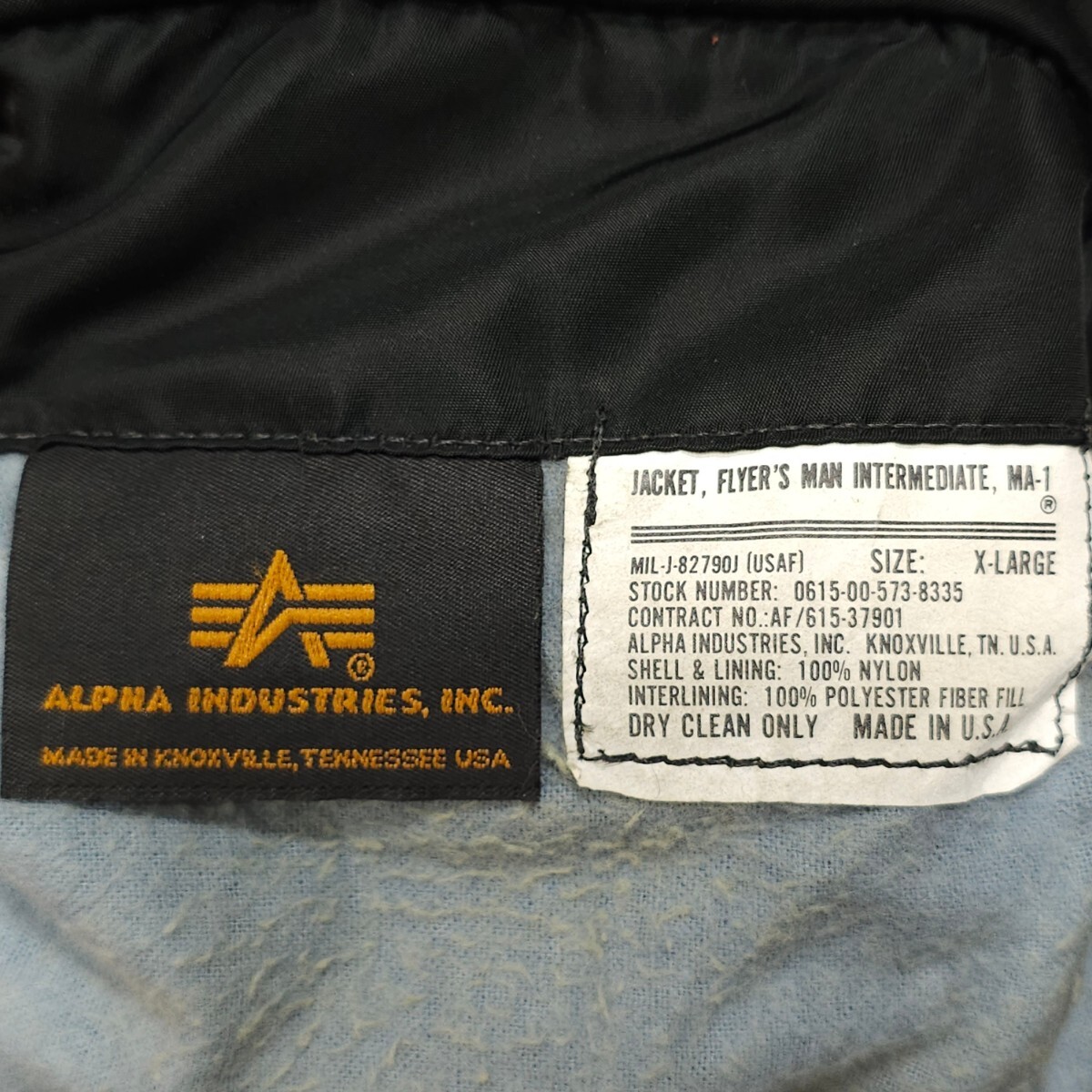 USA製ALPHAアルファ MA-1バックロゴ刺繍フライトジャケットXL USA製ALPHAアルファ MA-1バックロゴ刺繍フライトジャケットXL