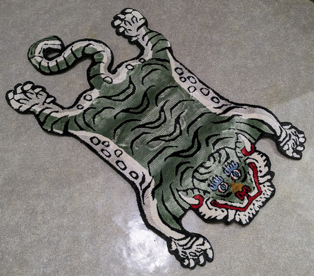 本物 シルク Mサイズ 76cm ネパールタイガー チベタンタイガー ラグ チベット絨毯 チベットラグ トラ ラグマット チベタンラグ NIGO APEの画像1