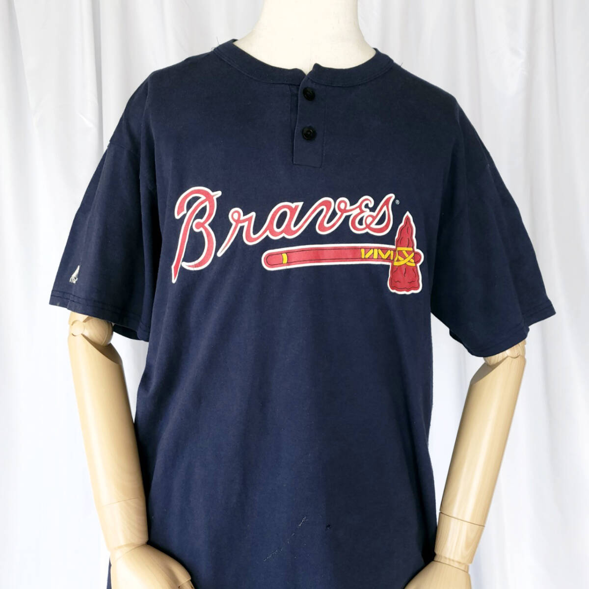 M相当/majestic マジェスティック アトランタブレーブス Atlanta Braves ヘンリーネック 半袖Tシャツ MLB 野球 古着【1000円スタート】_画像1