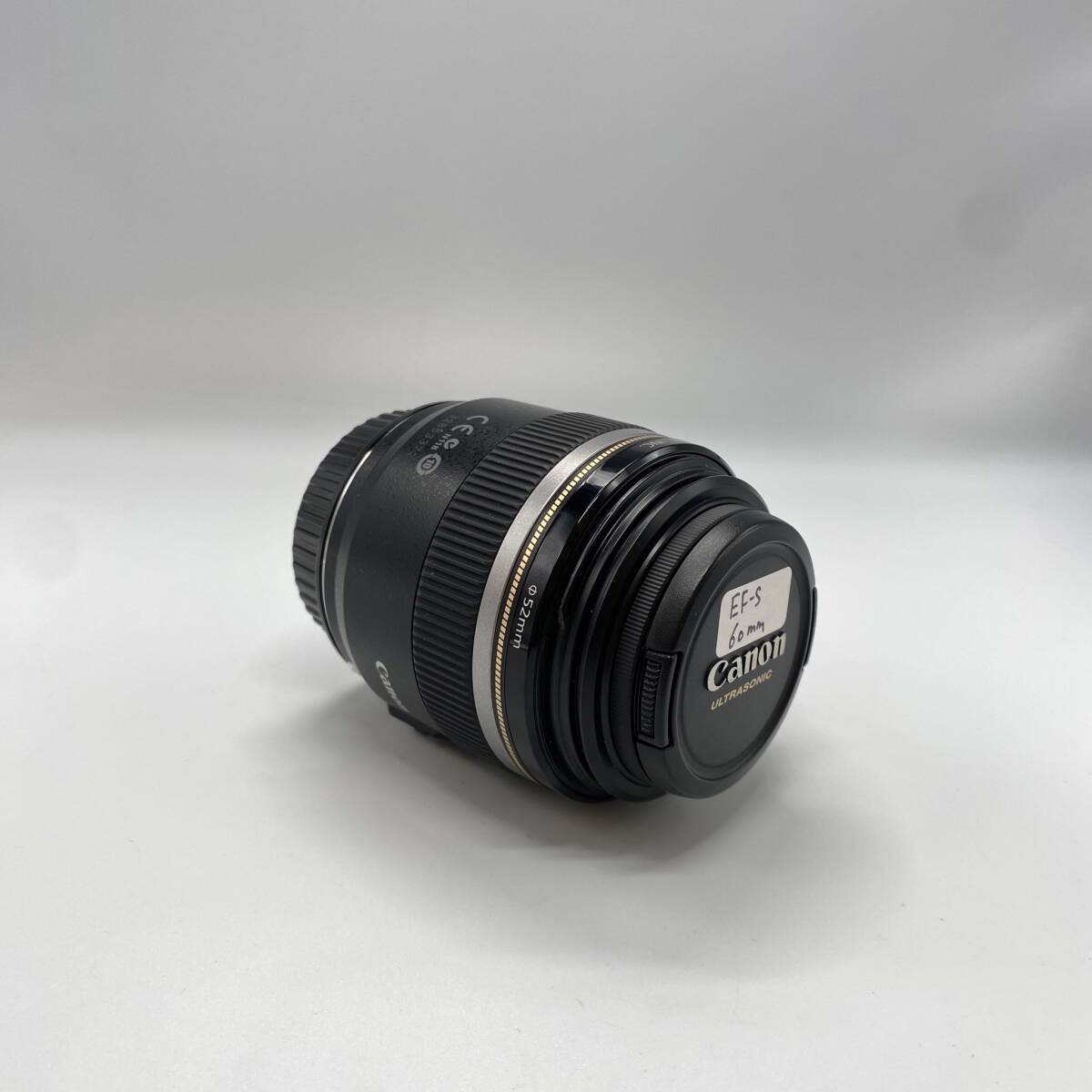 #29909 Canon キャノン ULTRASONIC EFS60mm f/2.8 1:2.8 Macro USM  オートフォーカス レンズ カメラ備品 動作未確認の画像2