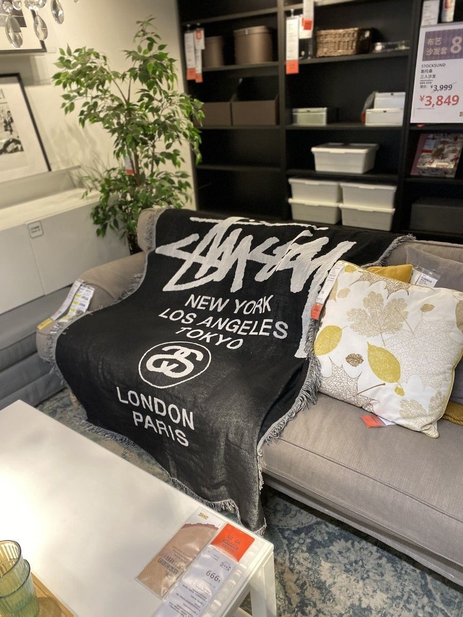 stussy　ソファーカバー　タペストリー  　ブランケット