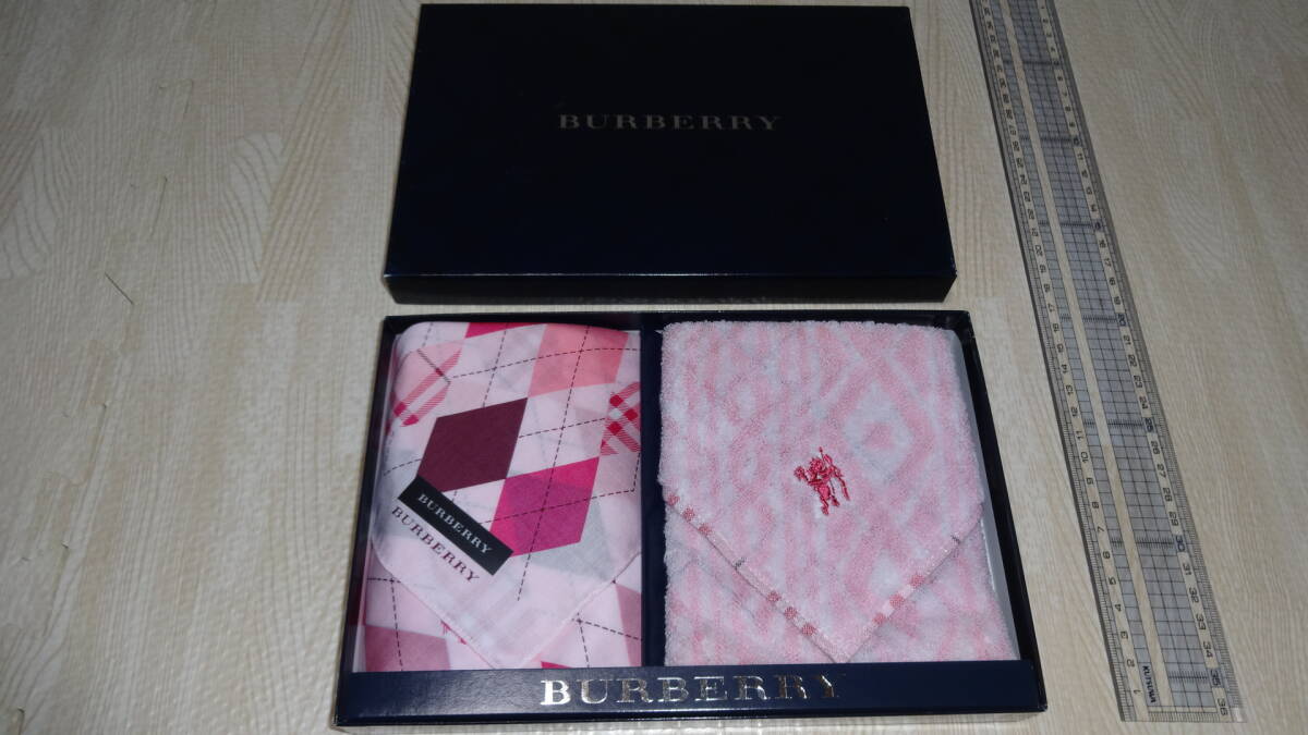 バーバリー ハンカチ タオルハンカチ セット 検）BURBERRY ピンク 2枚セット_画像1