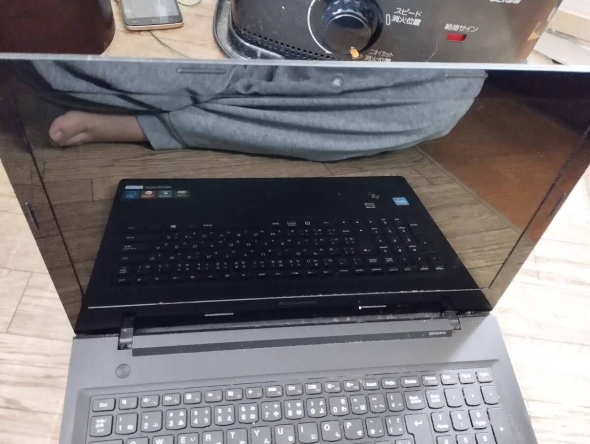 ジャンク★レノボ lenovo G50-30 windows 8.1 celeron N2830 メモリ 4GB 15.6インチの画像2