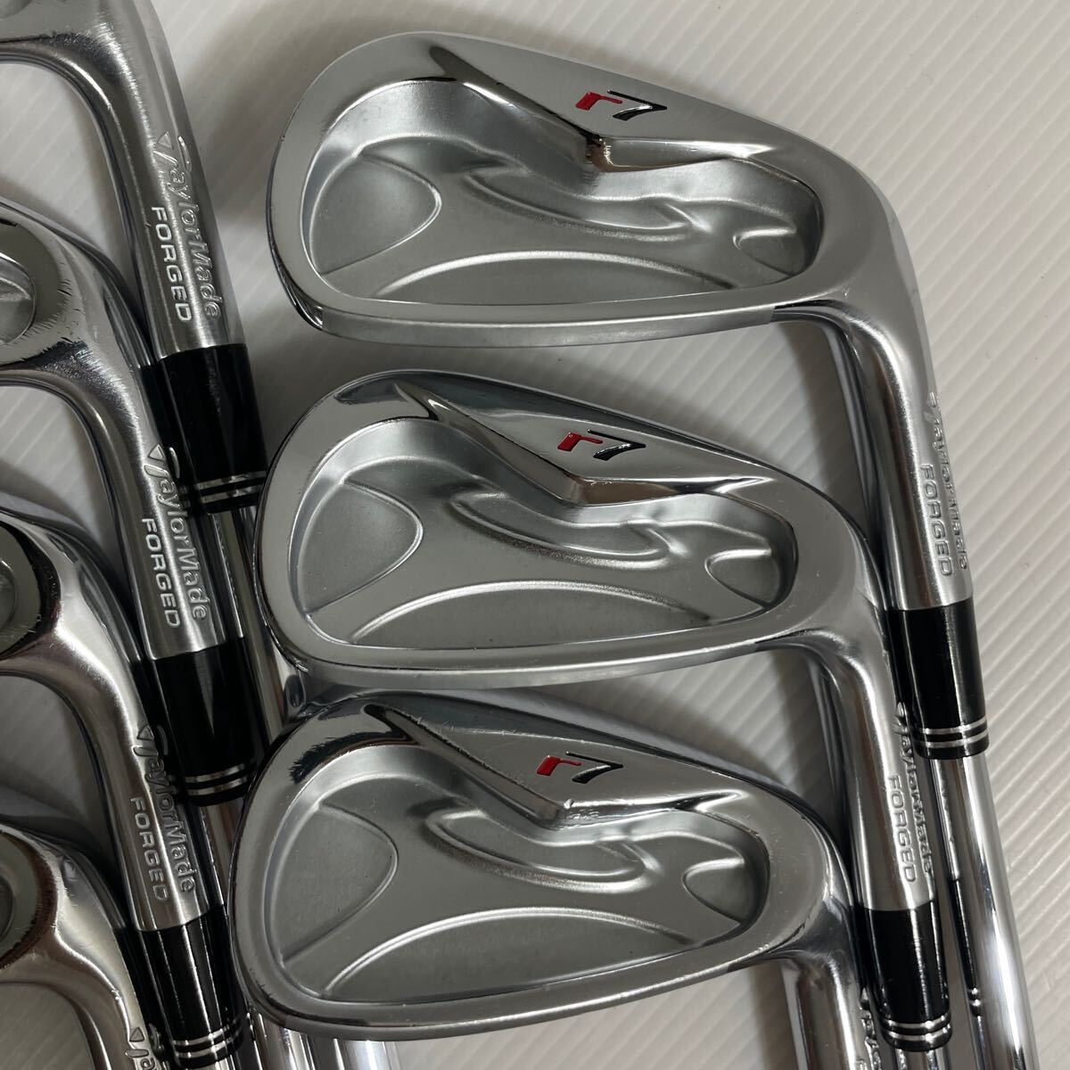希少スペック テーラーメイド R7 FORGED アイアンセット 4I〜PW 希少スペック テーラーメイド R7 FORGED アイアンセット 4I〜PW