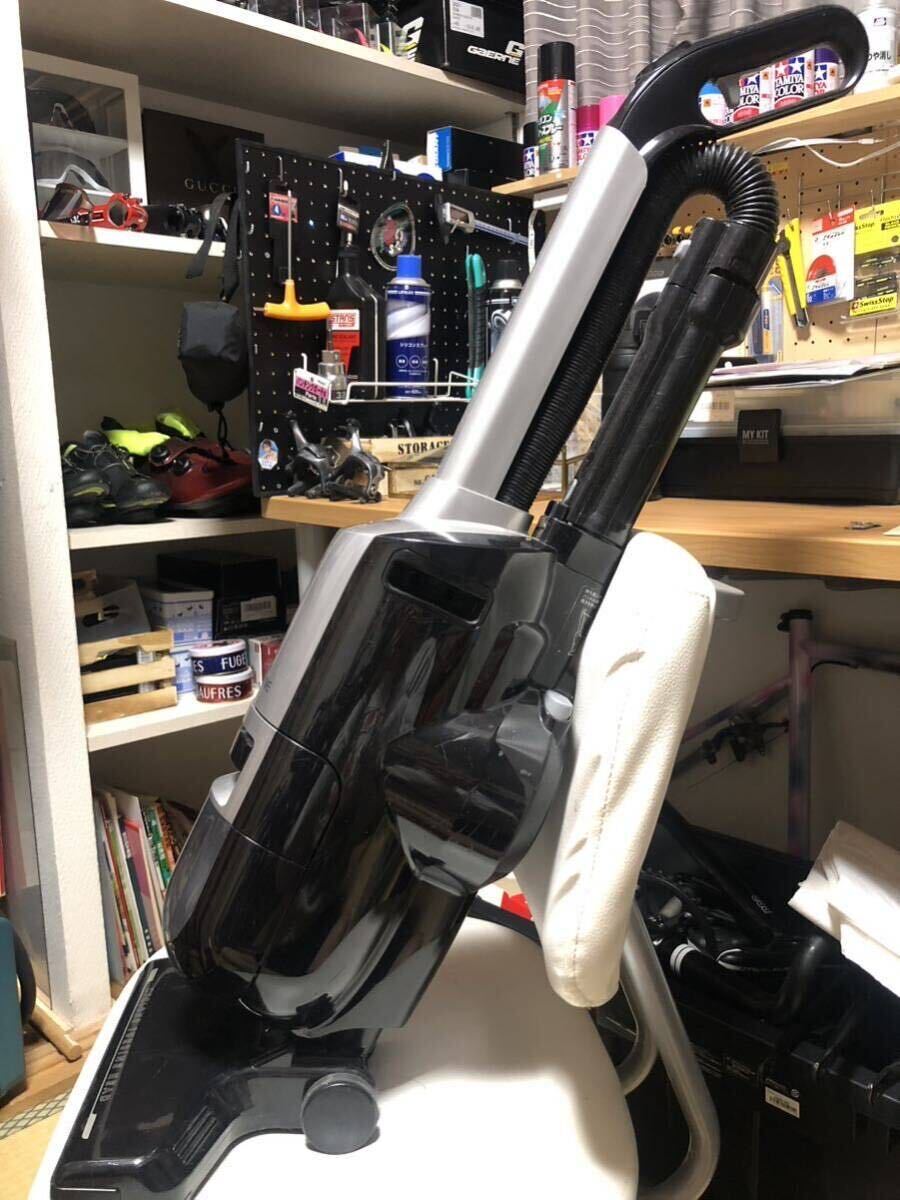 SHARP シャープ パワーサイクロン　掃除機　中古_画像2