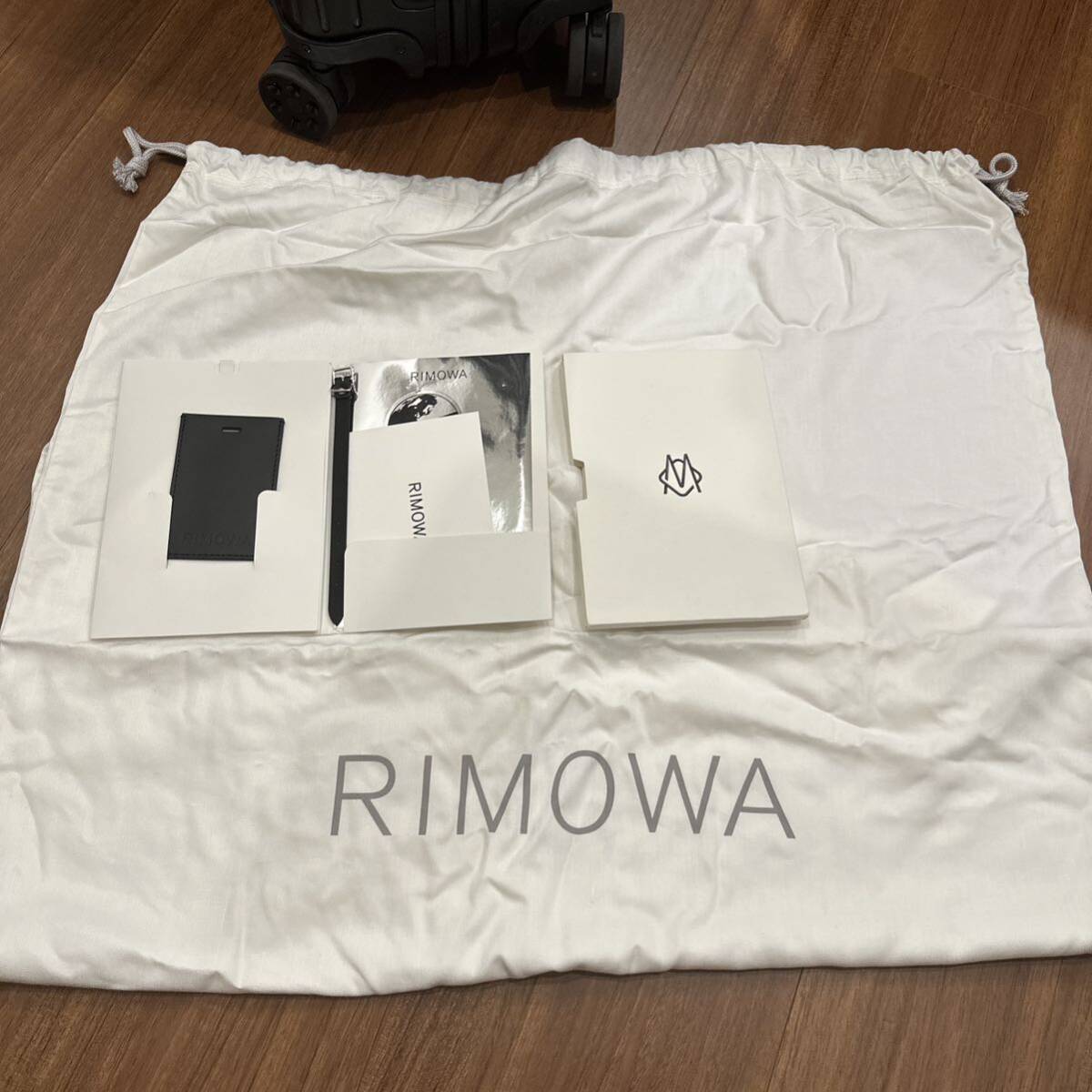 ★【即決】リモワ オリジナル チェックインブラックM RIMOWA ORIGINAL_画像8