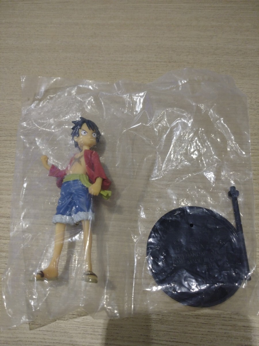 【新品・未開封】 モンキー・D・ルフィ Half Age Characters ハーフエイジキャラクターズ ワンピース ONE PIECE_画像1