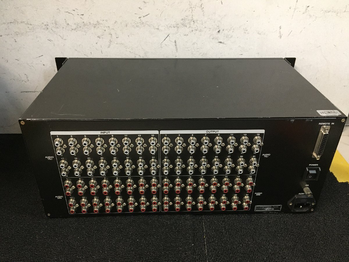 ♪IDK MAU-3232 MATRIX SWITCHER マトリックススイッチャー ジャンク♪_画像3