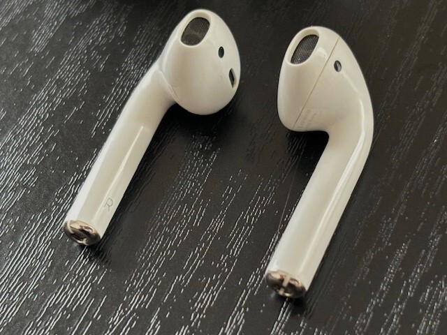 正規品★AirPods（第1世代） MMEF2J/A★純正Airpods★Lightningケーブル付_画像10