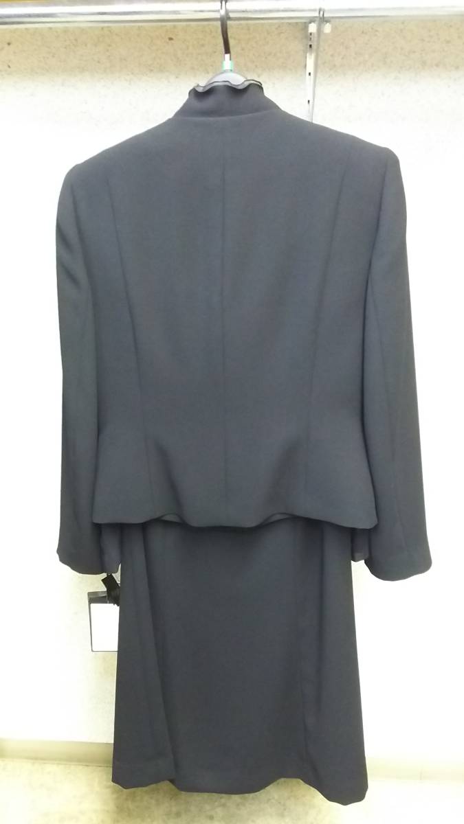 生産完了商品 桂由美 YUMIKATSURA ブラックフォーマル 喪服 卒業式9号
