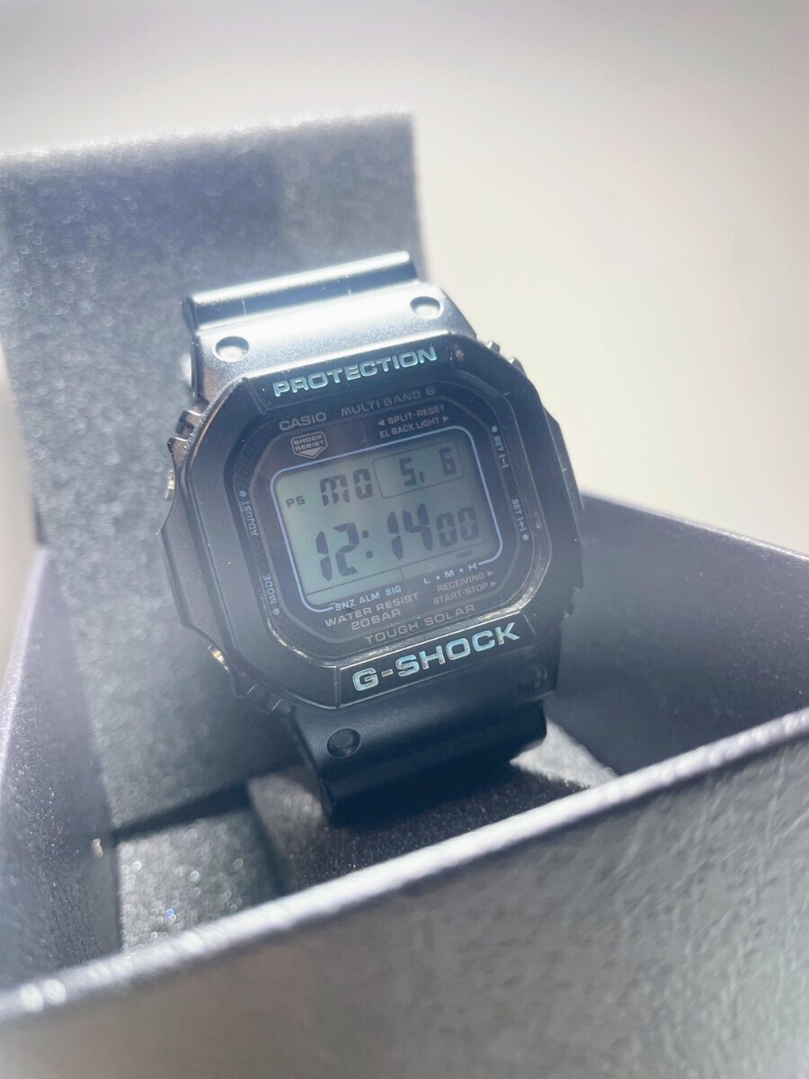 カシオGショック　ソーラー電波腕時計　　GW-M5610BA-1JF　ブラック×ブルー シリーズ　メンズ　G-SHOCK CASIO_画像1