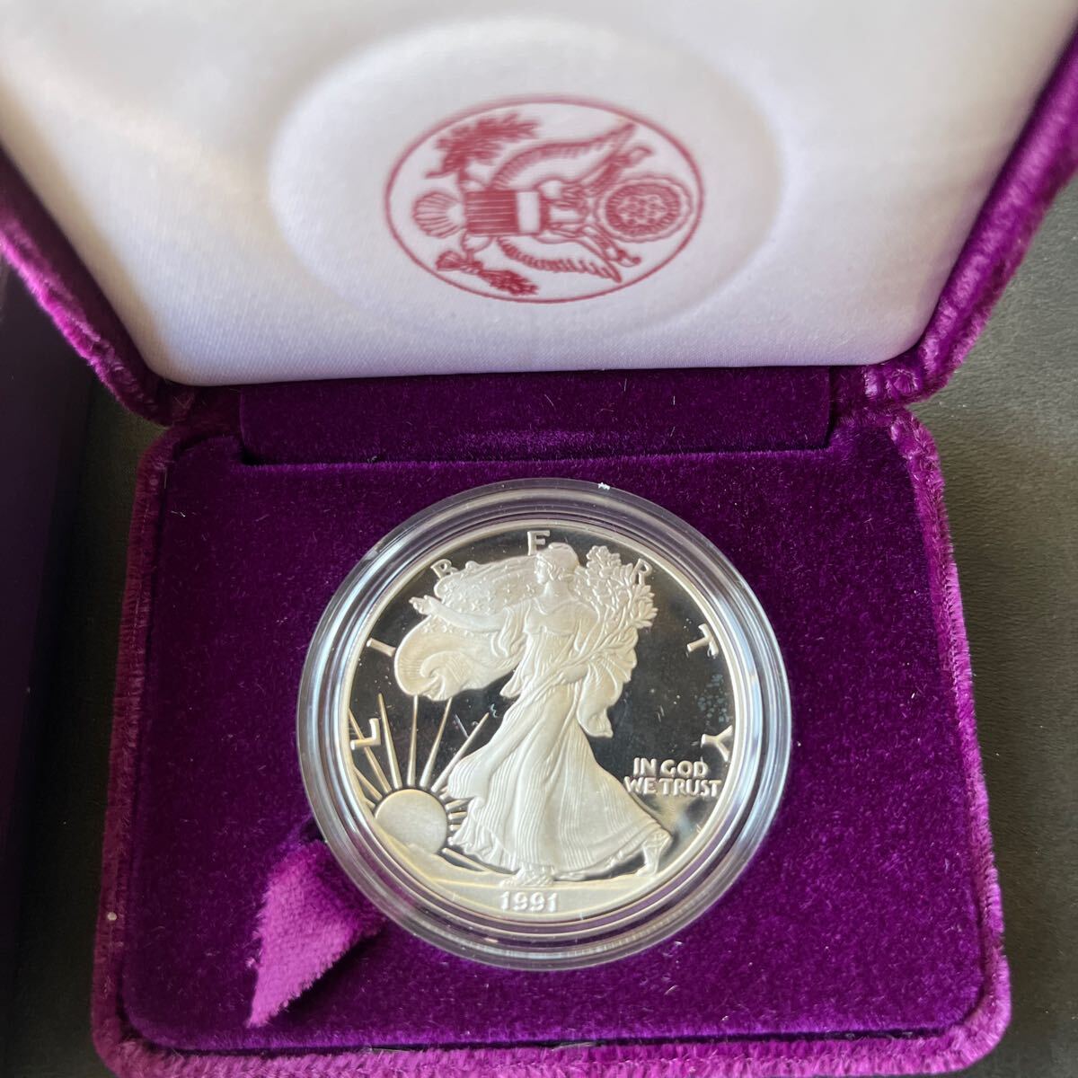 1991年 アメリカ イーグル ウォーキング リバティ 純銀 1オンス 銀貨 重量約31g 記念硬貨 銀貨 女神 リバティ アメリカンイーグル★4の画像3