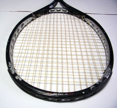 硬式テニスラケット・prince O3(オースリ－)SILVER・USA PATENT No.6071203・グリップ 2・重さ・ガット+グリップテ－プ入れて、約265gです_画像5