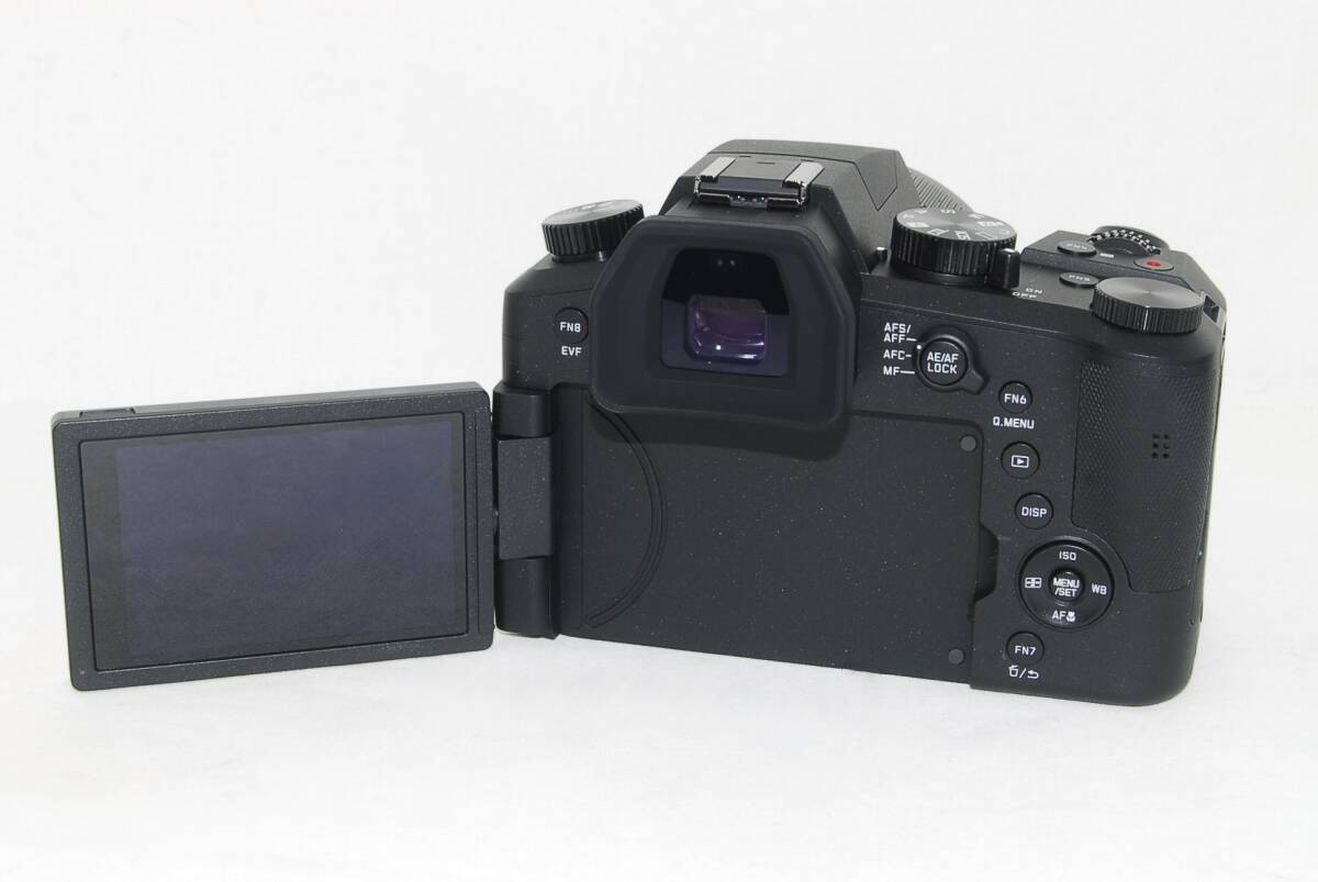 ★新品級★LEICA ライカ V-LUX5 大人気のコンパクトデジタルカメラ 付属品満載♪