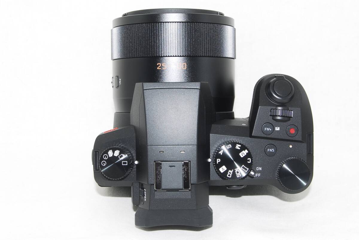 ★新品級★LEICA ライカ V-LUX5 大人気のコンパクトデジタルカメラ 付属品満載♪