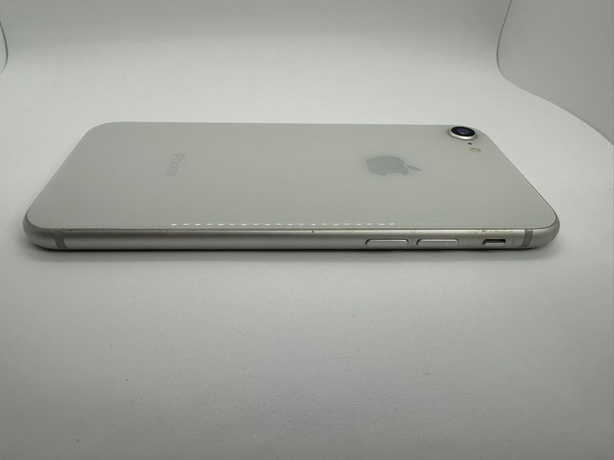 iPhone 8 64GB シルバー SIMフリー MQ792J/Aの画像4