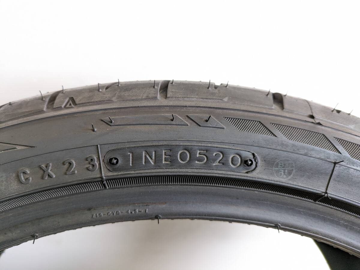 NITTO　NT 555　G2　245/35R19　245/35r19　ニットータイヤ　2020年製　245/35-19　245/35/19　バリ山　美品タイヤ。_画像10