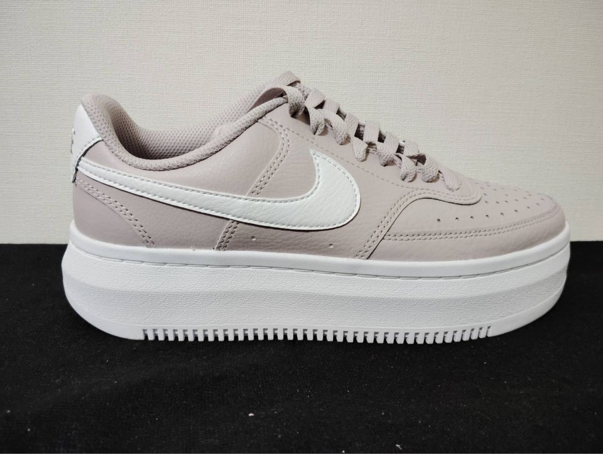 新品25cmナイキコートビジョンアルタバイオレットCOURTVISIONエアフォース1AF1好きに厚底スニーカーNIKEレディース