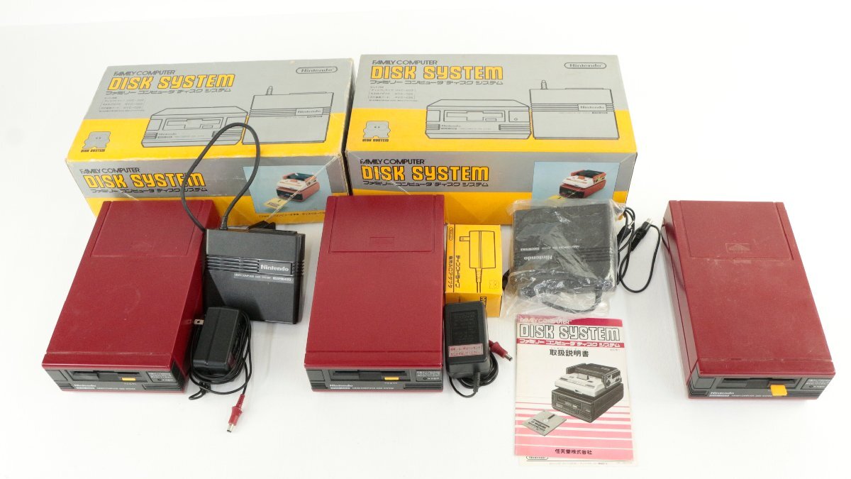 【中古・ジャンク品】FC ファミコン ディスクシステム 3個セット 【未検品】°°の画像1