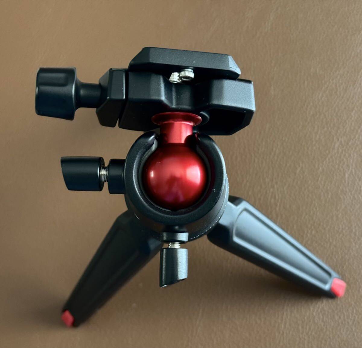 マンフロットManfrotto Element 軽量カーボン SmallRig ミニ 三脚 セット新品価格24000円_画像7