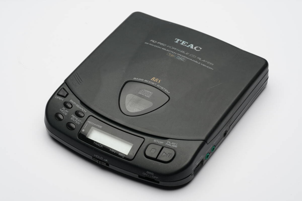 TEAC PD-P50 ポータブルCDプレーヤー ジャンク 送料520円_画像1