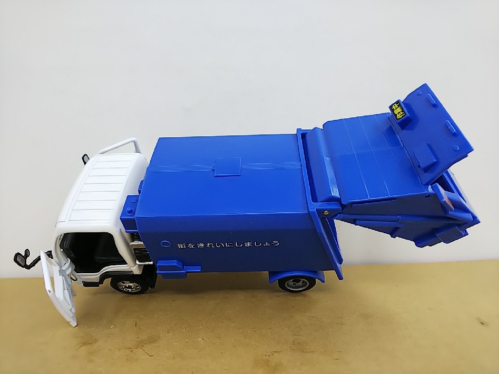 #agatsuma Diapet 1/43 Mitsubishi Fuso Canter garbage truck DK-5106 model minicar 