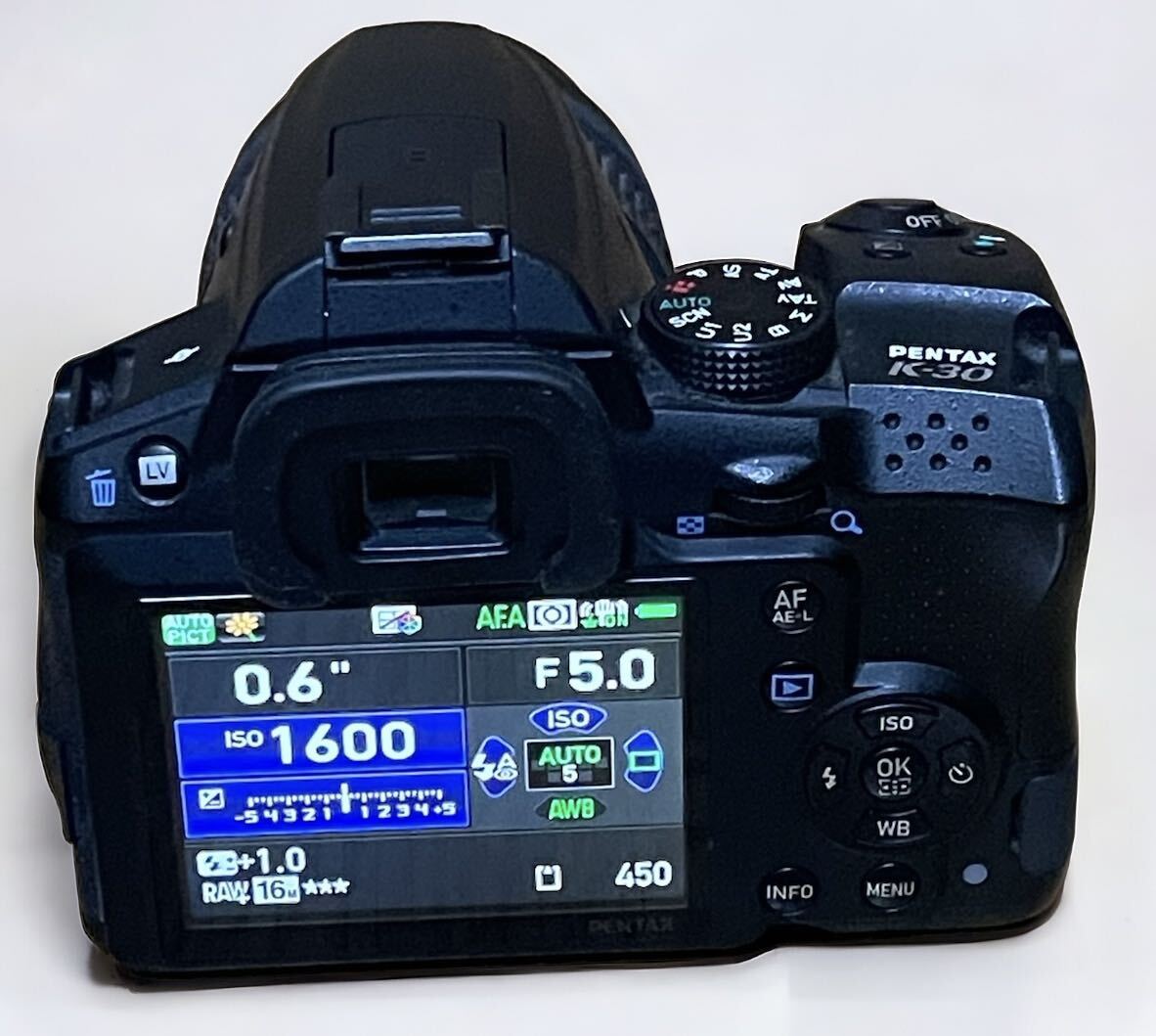 【現状品】PENTAX ペンタックス K-30 ダブルズームキット コンパクト 一眼レフ デジタル カメラ 本体 レンズ セット 1円〜_画像5