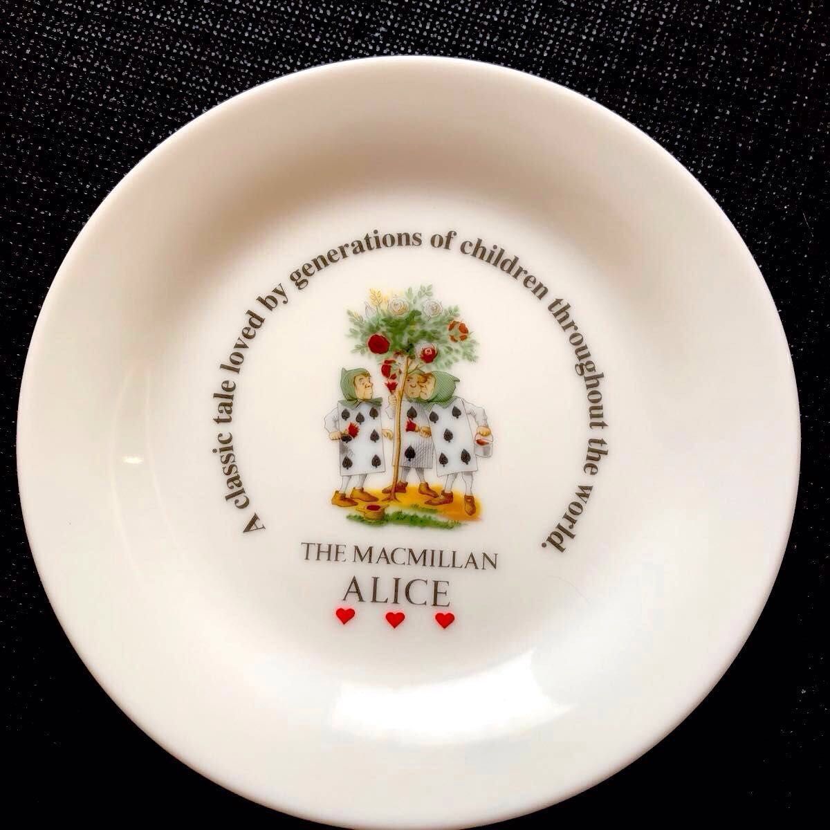 ルイスキャロル「不思議の国のアリス 」「マクミランアリス」ケーキプレート15cm ５枚.        パーティーセット 絵皿