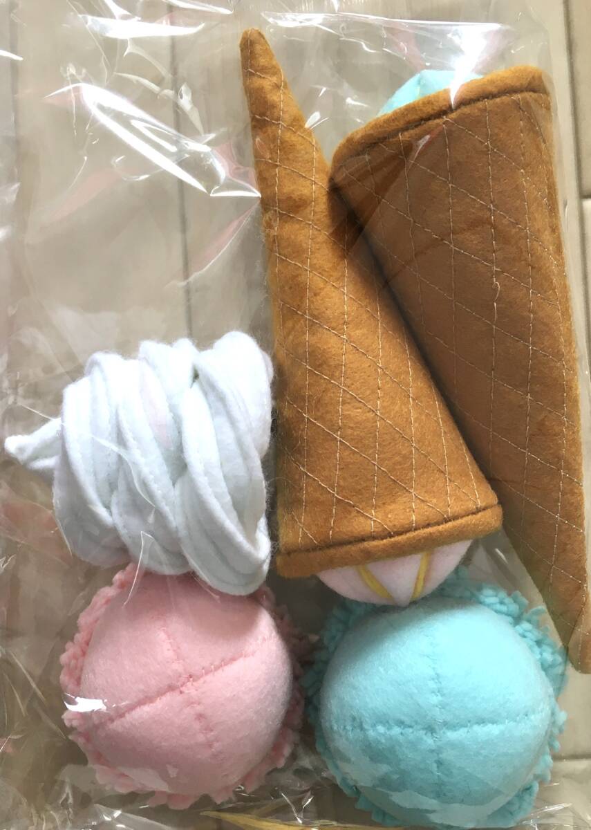  felt. toy set ~ felt. bread, doughnuts, strawberry, soft cream 