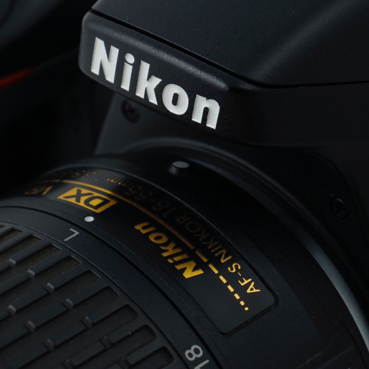 2080  ★D5300★NIKON ニコン★Wi-Fi内蔵　一眼レフ