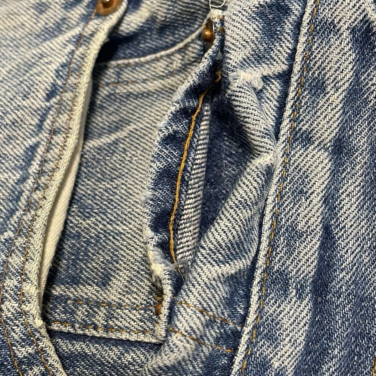 ヴィンテージ Levi's リーバイス 501 赤耳期 1982年製造 W38L32 ヴィンテージ Levi's リーバイス 501 赤耳期 1982年製造 W38L32