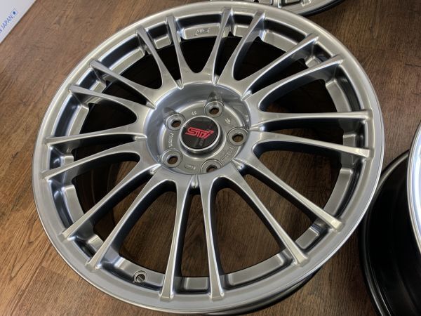 美品！§鍛造 WRX STI 純正 オプション BBS RV739 18X8.5J+5 114.3-5H FORGED ホイールのみ ４本 GRB GRF GVB GVFの画像3