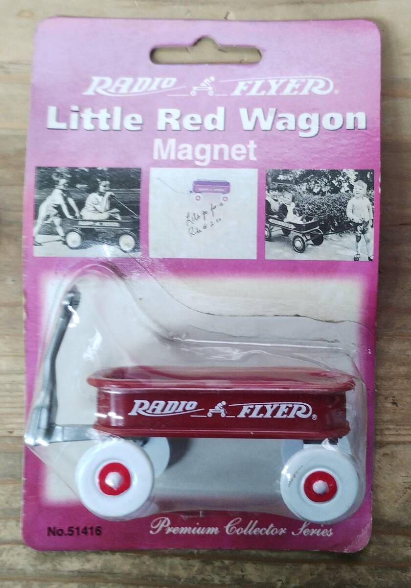 * нераспечатанный хранение товар *RADIO FLYER радио Flyer LITTLE RED WADON Magnet магнит снят с производства редкость простой почищено 